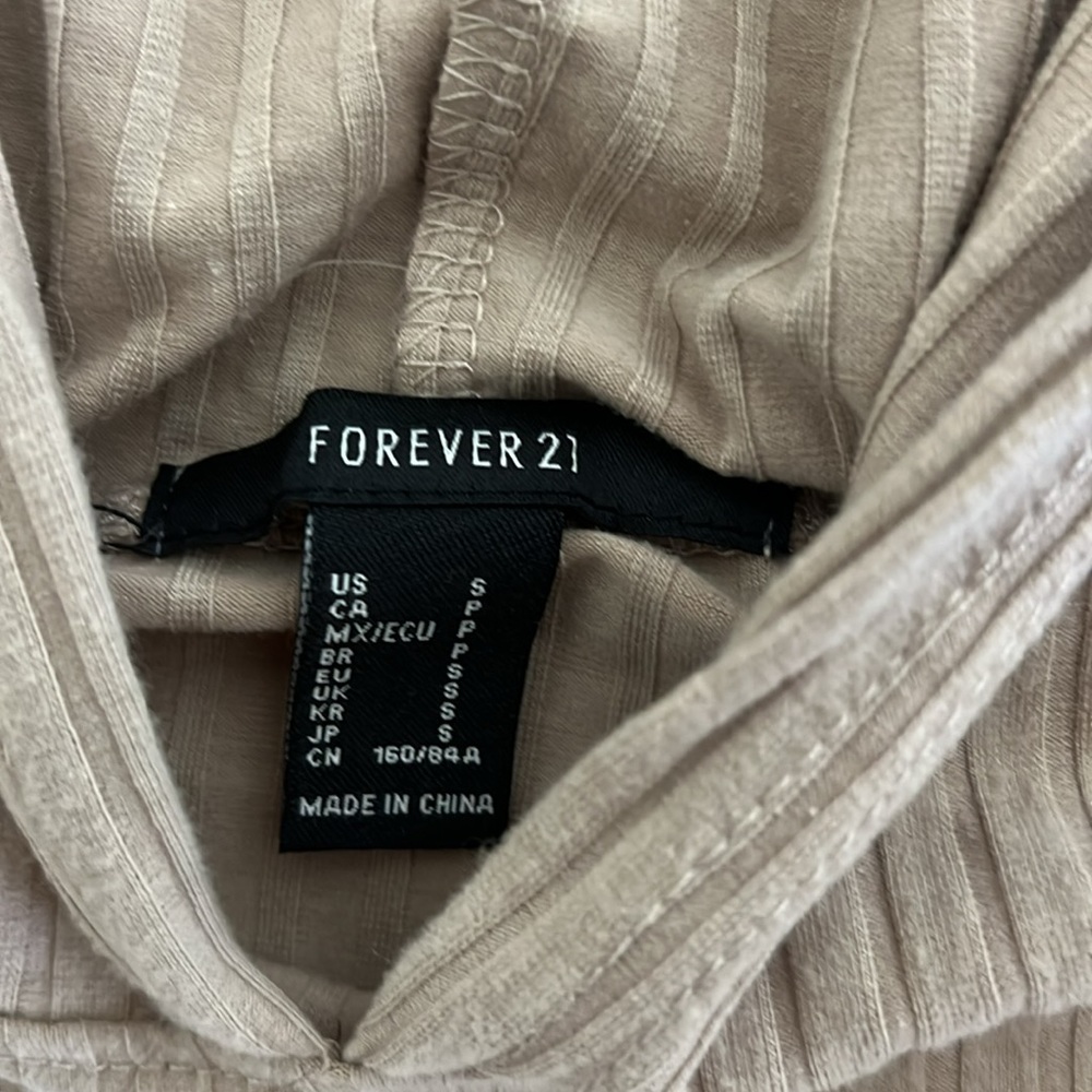 Forever 21 Beige Cropped Hoodie Sweatshirt Women’s Size Small - Picture 3 of 6
